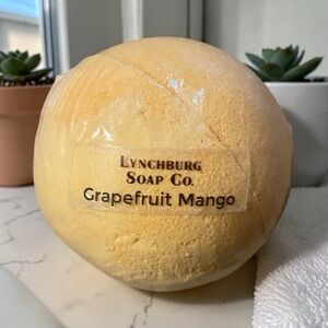 Grapefruit Mango Bath Bomb - Yellow